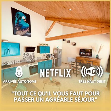 La Villa Perroquet Poncins 외부 사진